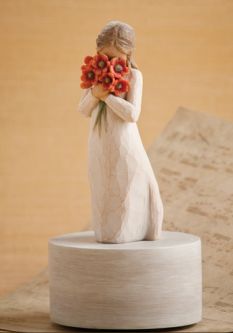 Willow Tree® Surrounded by Love Musical